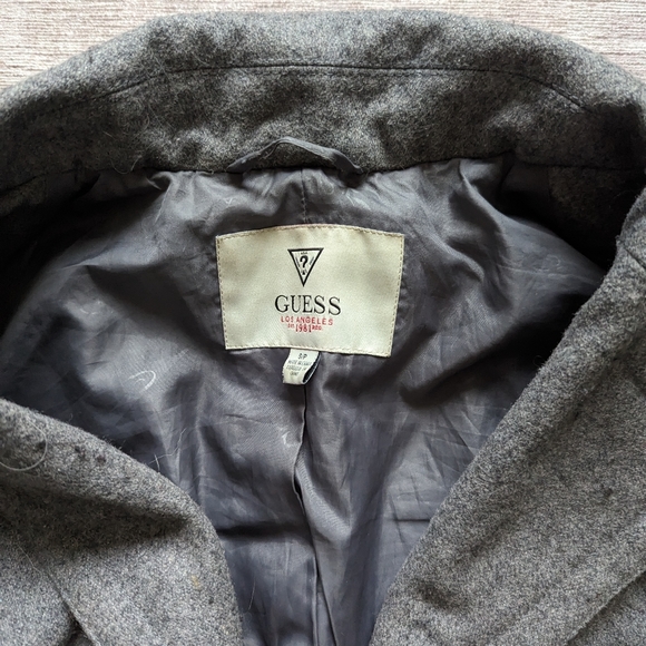 Guess jacket - Picture 3 of 4